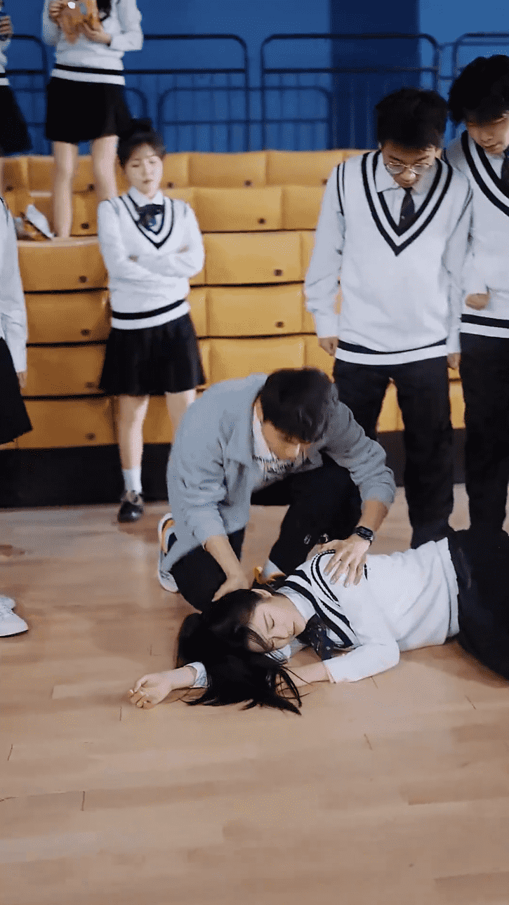 錯(cuò)愛(ài)甜妻買一送一(全集)